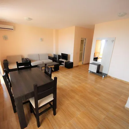 Menada Sky Dreams Apartment