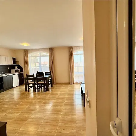 Menada Sky Dreams Apartment *